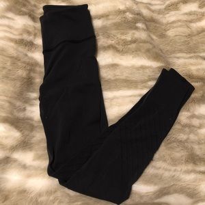 Lululemon dark grey leggings
